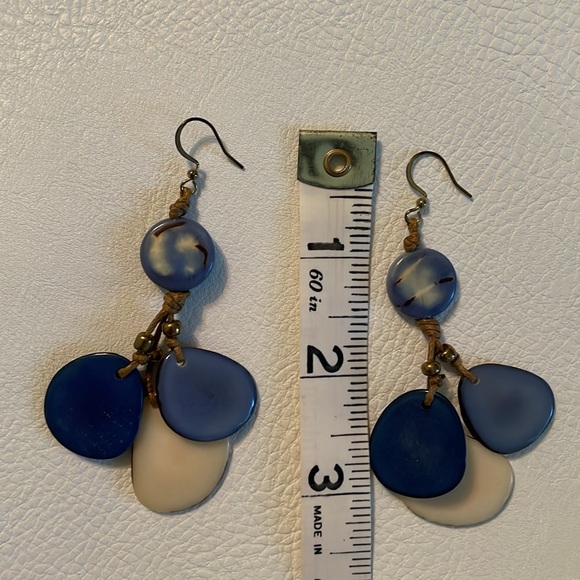 Beautiful Earrings Tagua by Soraya Cedeno - Picture 4 of 8